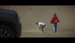 Dal-still-3 Dal-still-3