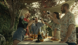 UNO-EQUIS-DOS-STILL-6 UNO-EQUIS-DOS-STILL-6